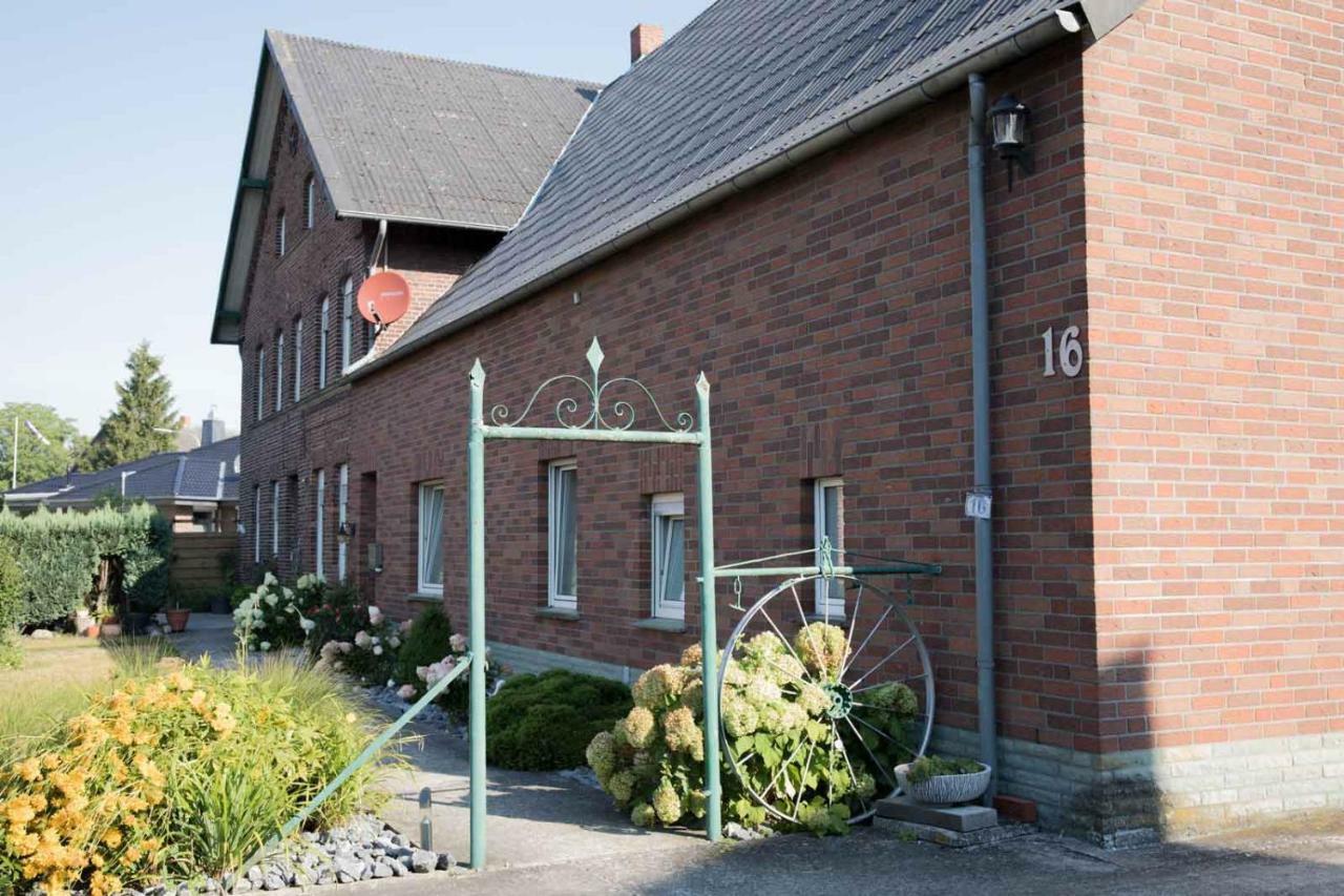Laendlich Zentrale Ferienwohnung Lippetal Экстерьер фото